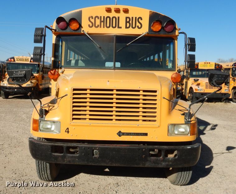 image for item DJ4964 1996 International 3800  school bus