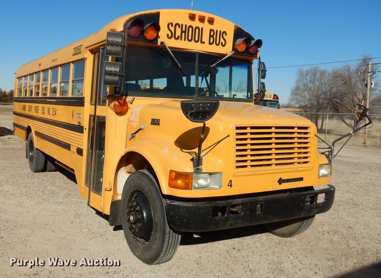 image for item DJ4964 1996 International 3800  school bus
