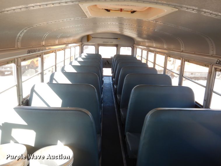 image for item DJ4964 1996 International 3800  school bus