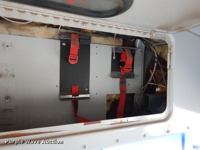 image for item DJ4966 1995 International 3800  school bus