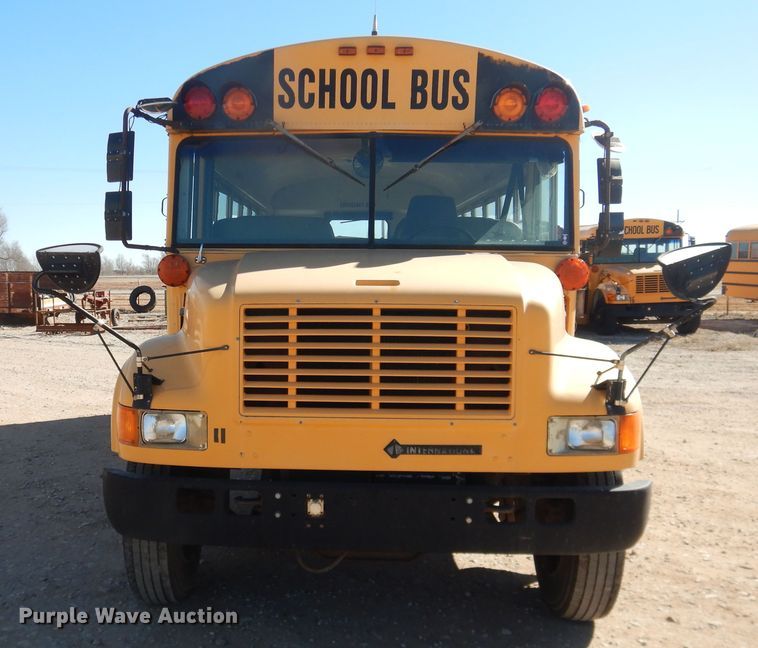 image for item DJ4967 1995 International 3800  school bus