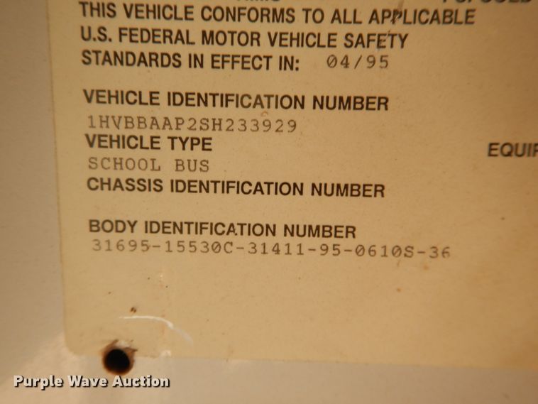 image for item DJ4967 1995 International 3800  school bus