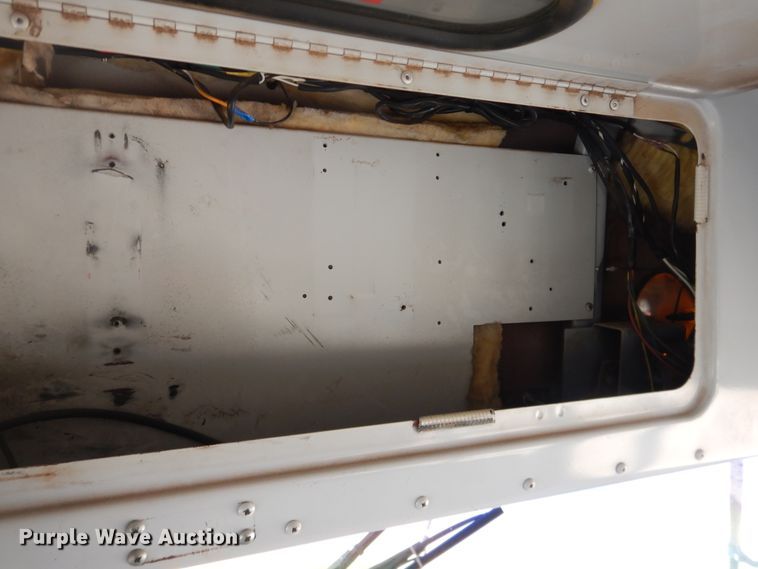 image for item DJ4967 1995 International 3800  school bus