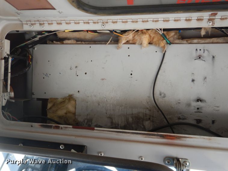 image for item DJ4967 1995 International 3800  school bus