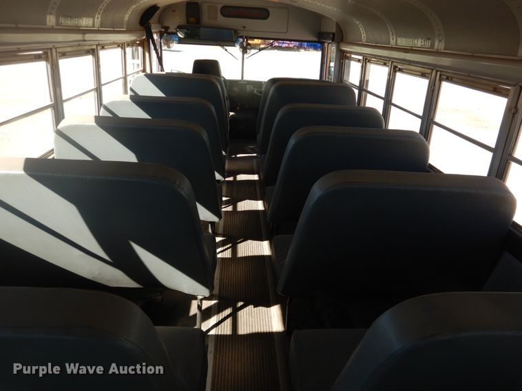 image for item DJ4967 1995 International 3800  school bus