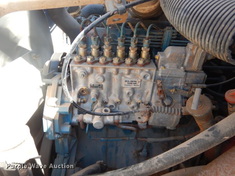 image for item DJ4967 1995 International 3800  school bus