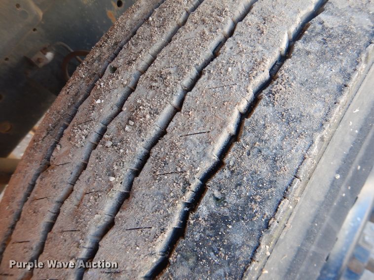 image for item DJ4967 1995 International 3800  school bus