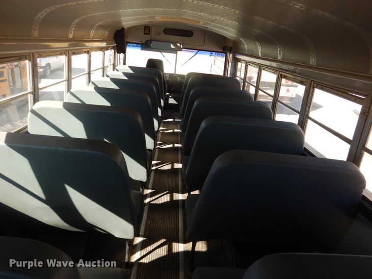 image for item DJ4968 1996 International 3800  school bus