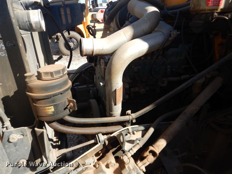 image for item DJ4968 1996 International 3800  school bus