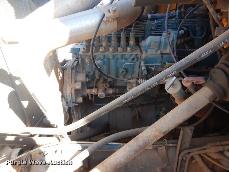 image for item DJ4968 1996 International 3800  school bus