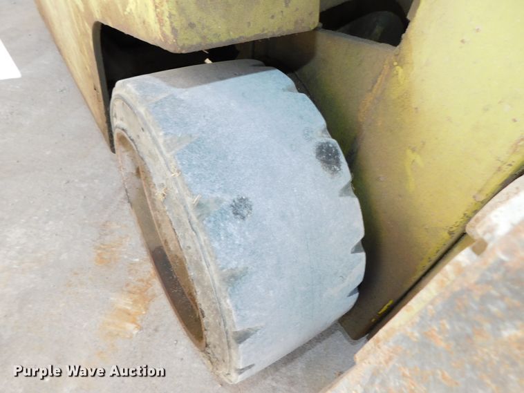 image for item DJ5951 Clark C500530LPG  forklift