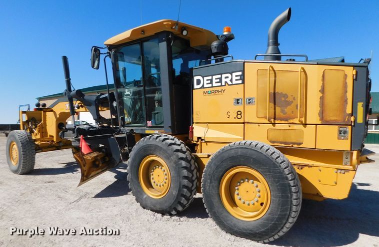 image for item DJ5952 2012 John Deere 772G  motor grader