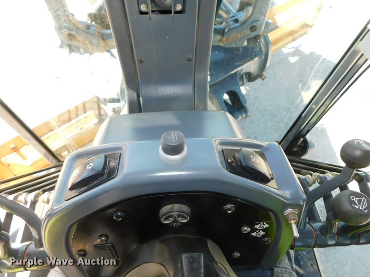 image for item DJ5952 2012 John Deere 772G  motor grader