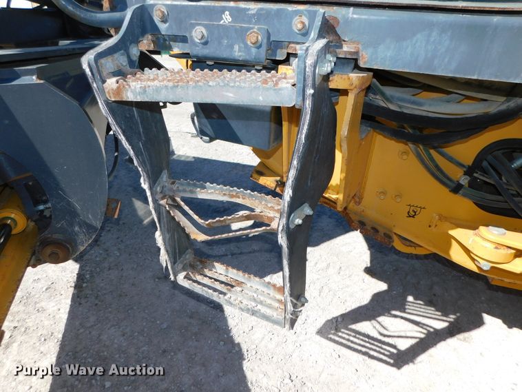 image for item DJ5952 2012 John Deere 772G  motor grader