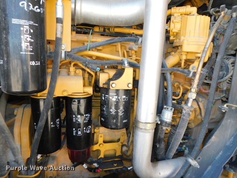 image for item DJ5952 2012 John Deere 772G  motor grader