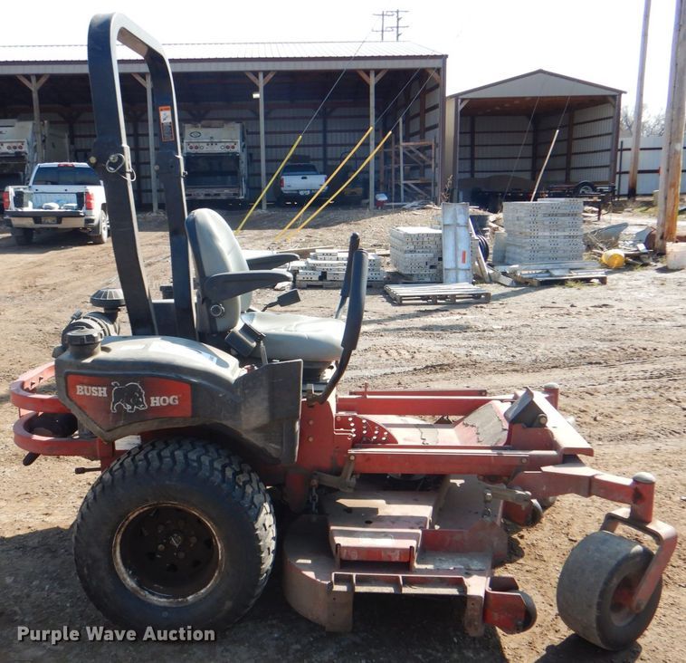 image for item DJ8682 Bush Hog PZ2561  lawn mower