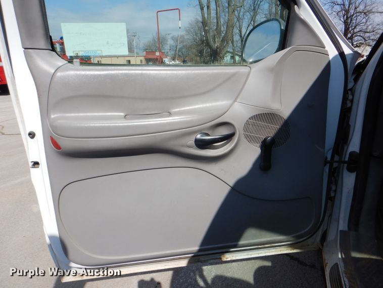 image for item DJ8686 1998 Ford F150  pickup truck