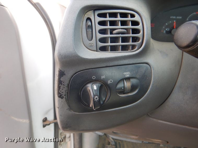 image for item DJ8686 1998 Ford F150  pickup truck