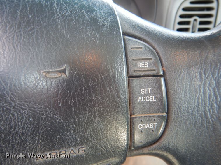 image for item DJ8686 1998 Ford F150  pickup truck