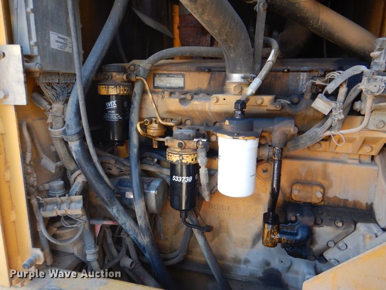 image for item DJ8687 2005 John Deere 670D  motor grader