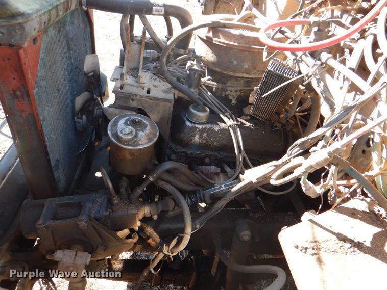 image for item DJ8689 1979 Ford F700  flatbed truck