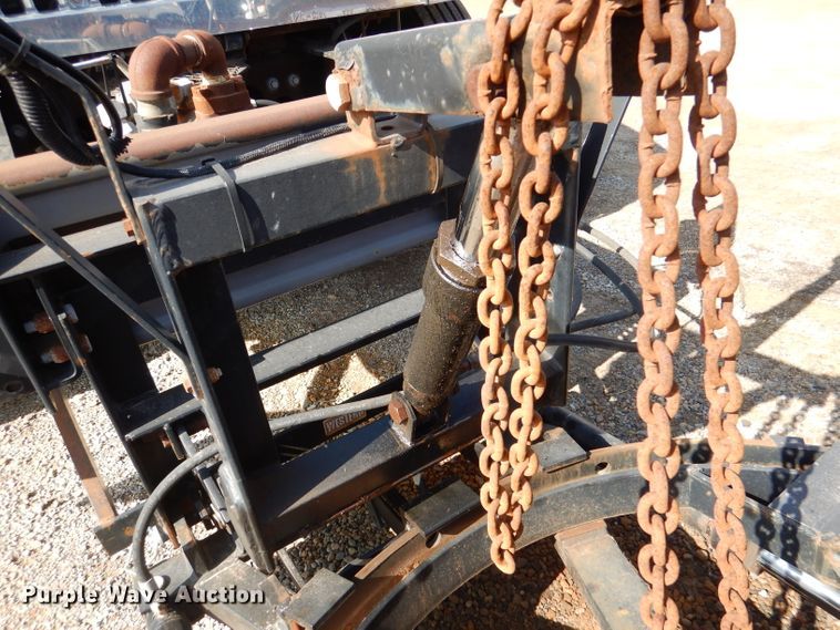 image for item DL2050 2005 International 7300  dump truck