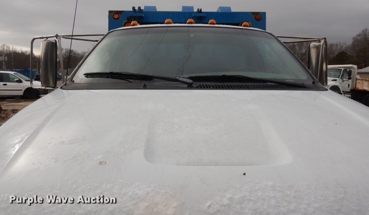 image for item DL2051 2000 Ford F650 Super Duty  refuse truck