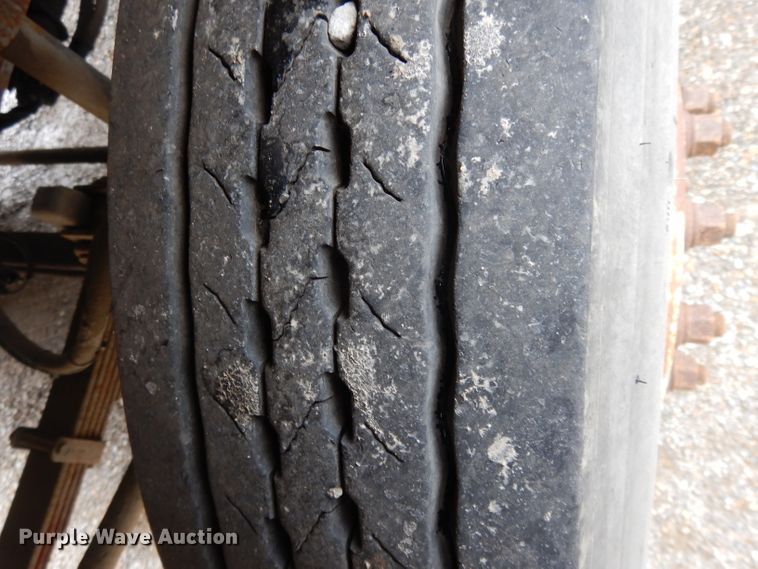 image for item DL2051 2000 Ford F650 Super Duty  refuse truck