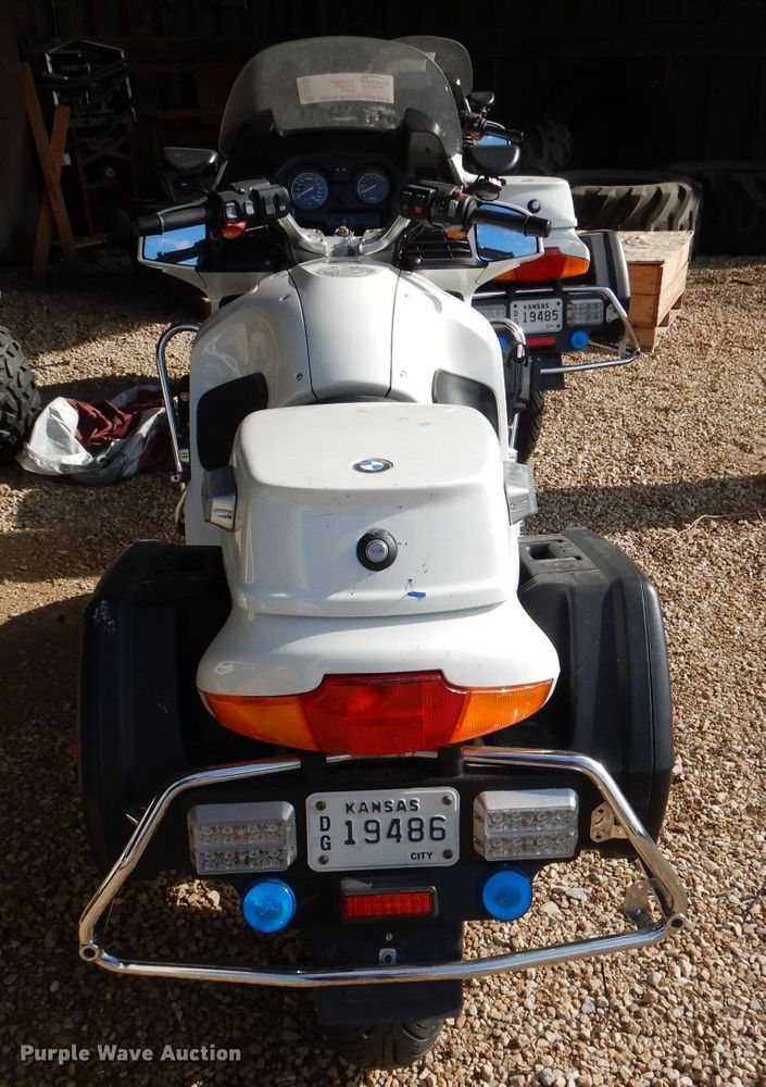 image for item DL2059 2006 BMW R1150RT motorcycle