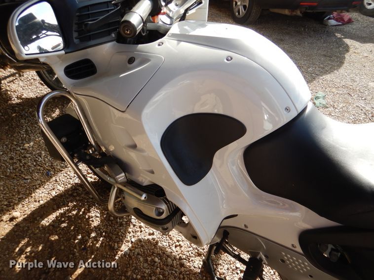 image for item DL2059 2006 BMW R1150RT motorcycle