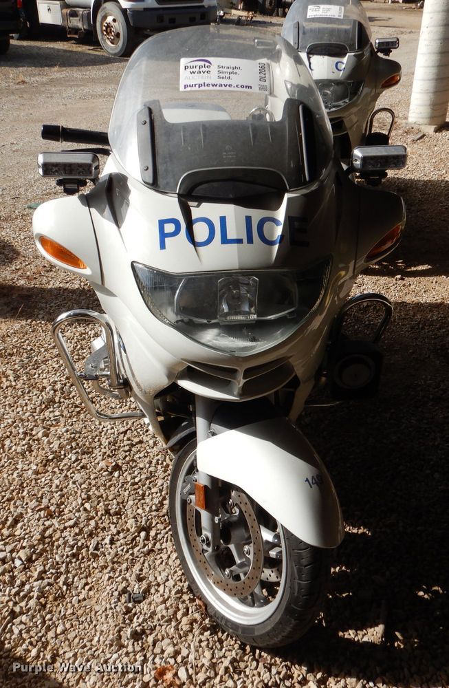 image for item DL2060 2005 BMW R1150RT motorcycle