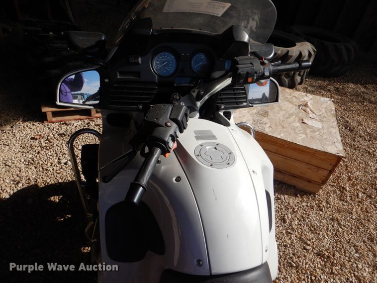 image for item DL2060 2005 BMW R1150RT motorcycle