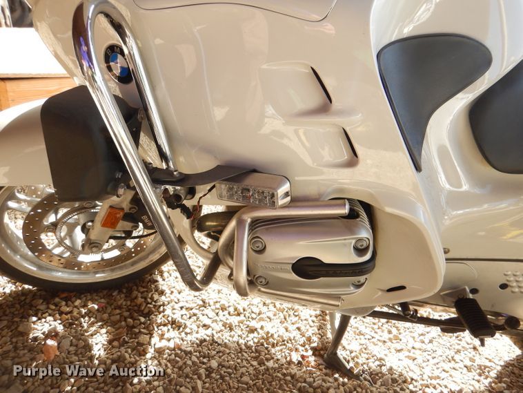 image for item DL2060 2005 BMW R1150RT motorcycle