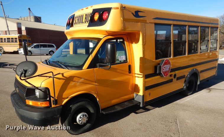 image for item DL2145 2011 Chevrolet Express G3500  school bus
