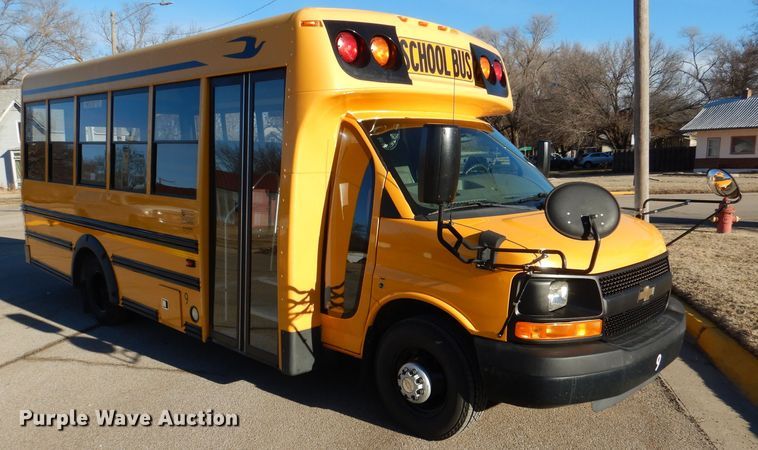 image for item DL2145 2011 Chevrolet Express G3500  school bus