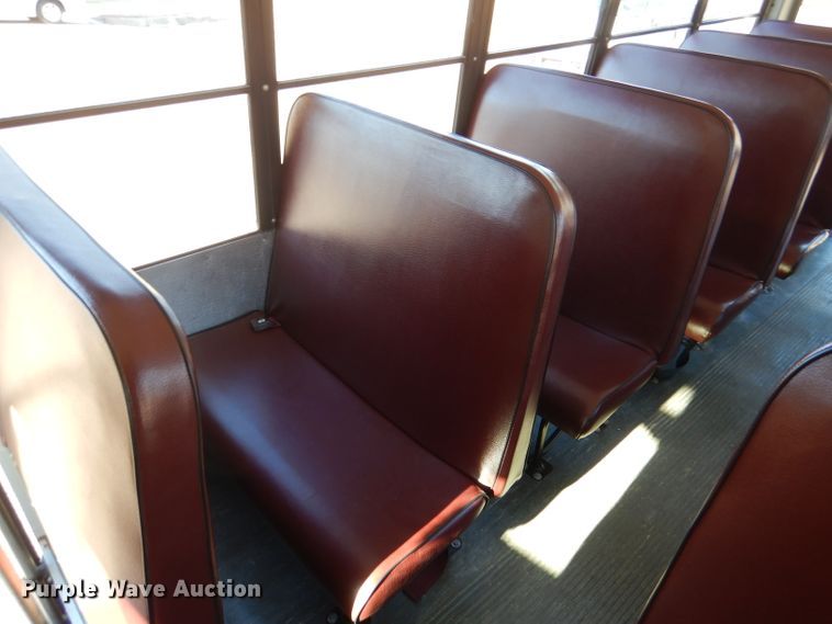 image for item DL2145 2011 Chevrolet Express G3500  school bus