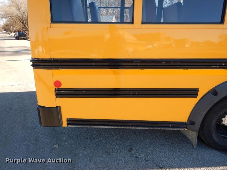 image for item DL2145 2011 Chevrolet Express G3500  school bus