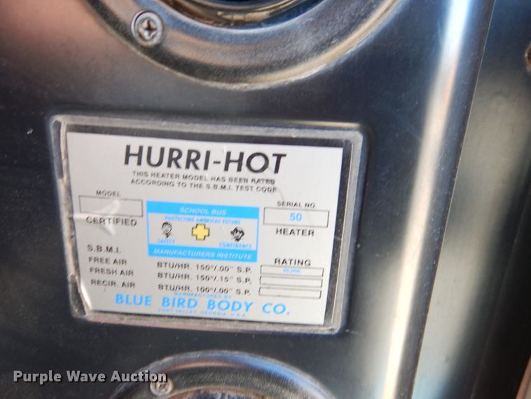 image for item DL2146 2002 International 3800  school bus