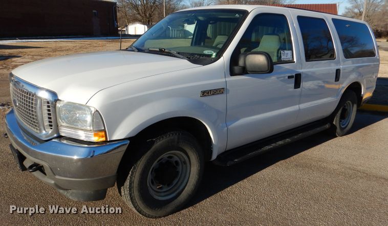 image for item DL2147 2003 Ford Excursion XLT  SUV