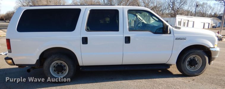image for item DL2147 2003 Ford Excursion XLT  SUV