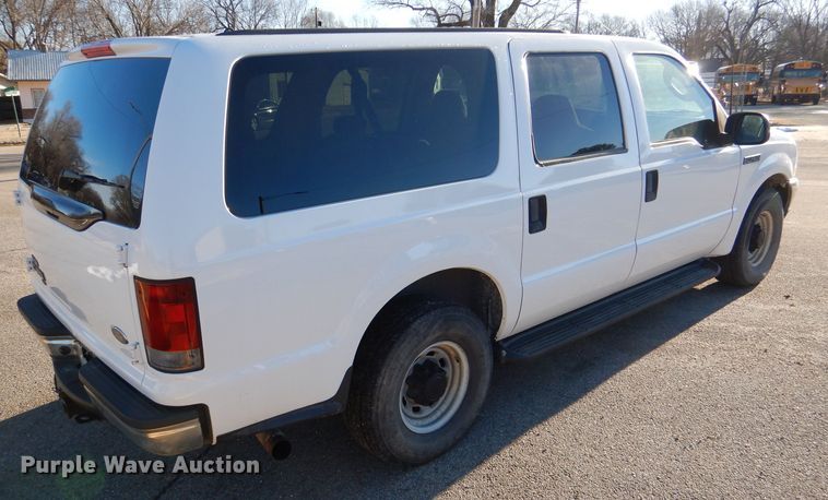 image for item DL2147 2003 Ford Excursion XLT  SUV