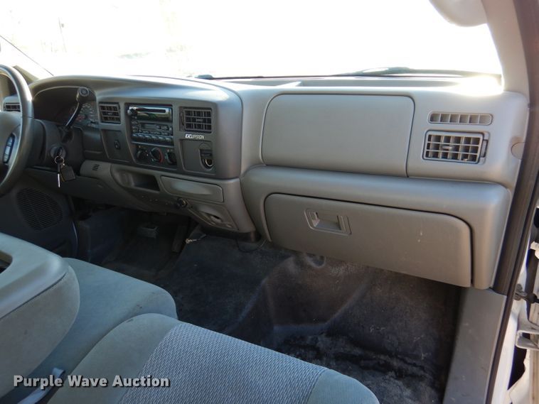 image for item DL2147 2003 Ford Excursion XLT  SUV