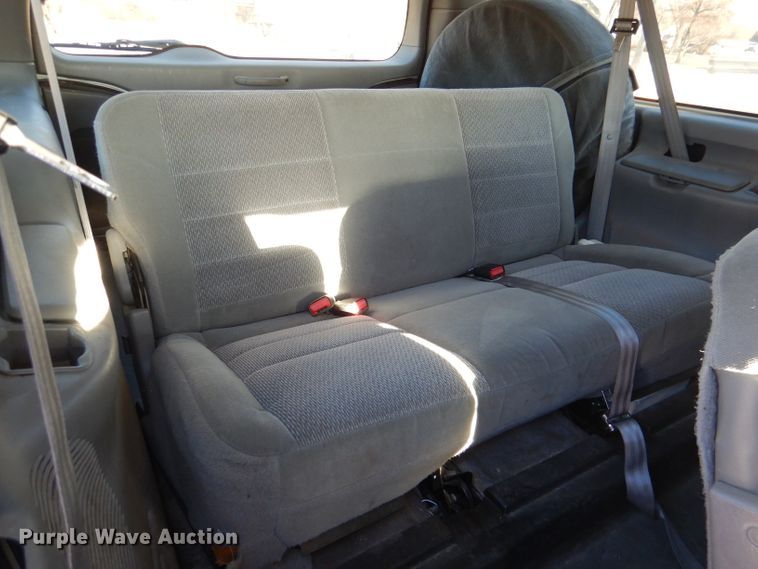 image for item DL2147 2003 Ford Excursion XLT  SUV