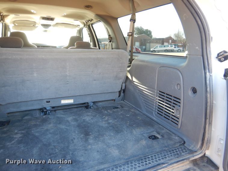 image for item DL2147 2003 Ford Excursion XLT  SUV