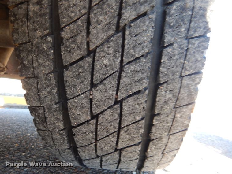 image for item DL2147 2003 Ford Excursion XLT  SUV