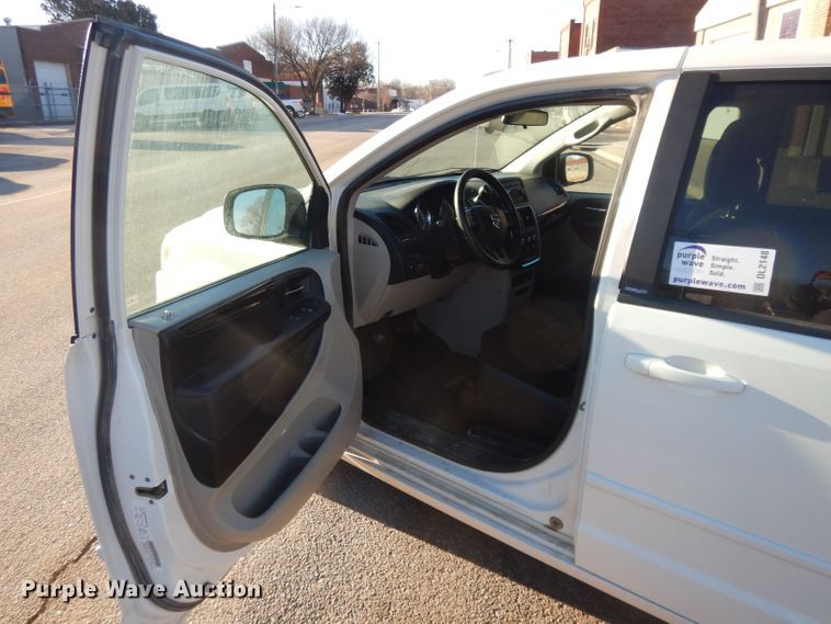 image for item DL2148 2012 Dodge Grand Caravan  van