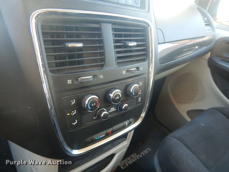 image for item DL2148 2012 Dodge Grand Caravan  van