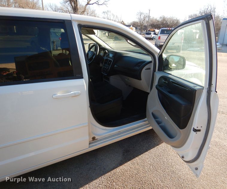 image for item DL2148 2012 Dodge Grand Caravan  van