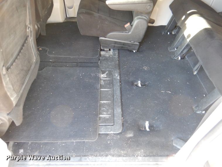 image for item DL2148 2012 Dodge Grand Caravan  van
