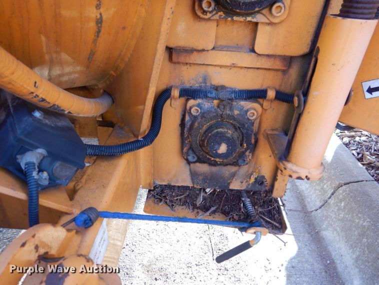 image for item DL2194 2005 Bandit 250  wood chipper